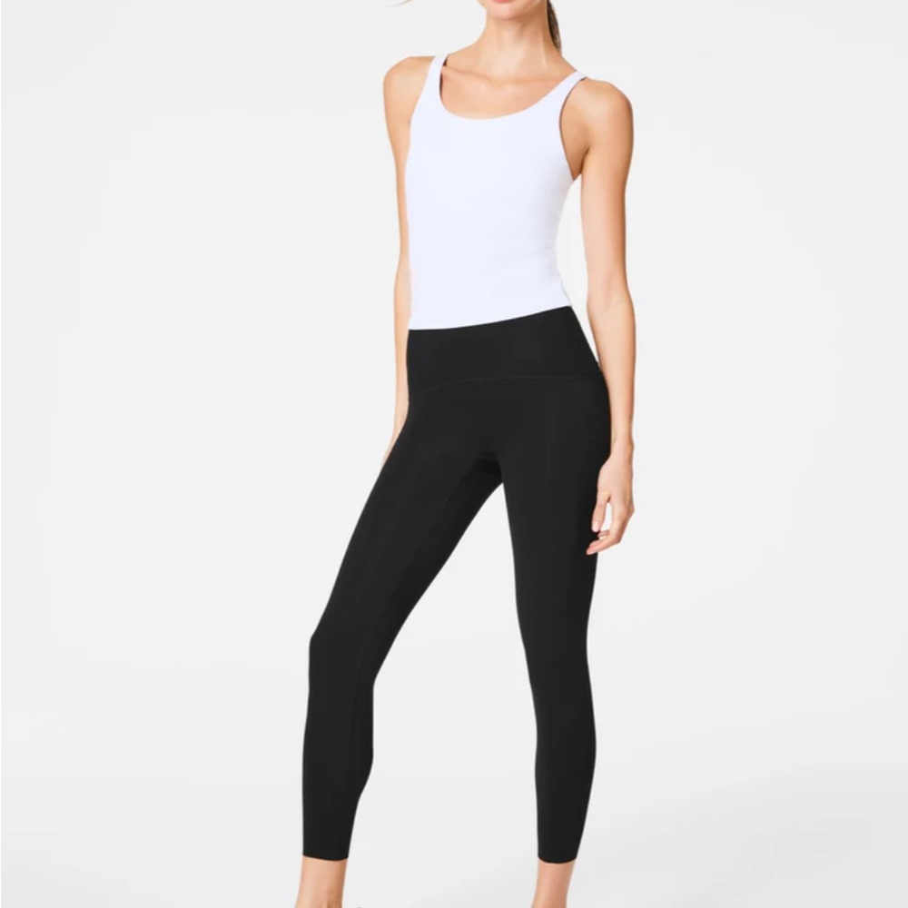SPANXshape Booty Boost 7/8 Leggings - Size Small - Color Black- BRAND NEW IN PKG
